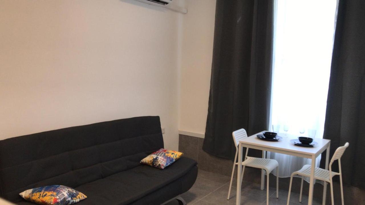 Isramax Low-Cost Apartment Near The Sea. Bat Yam Exterior foto